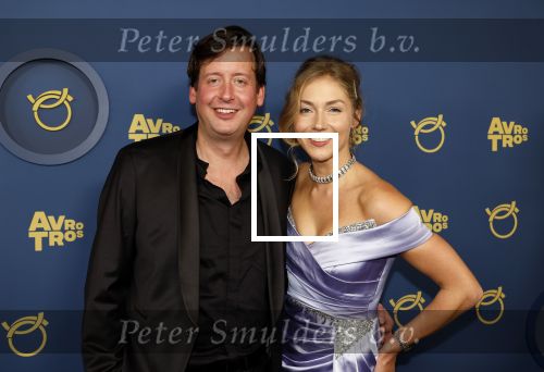 Amsterdam 17 oktober 2024
Het televizierring gala 2024  in carre . Steven kazan en zijn vrouw Jamie Kazan