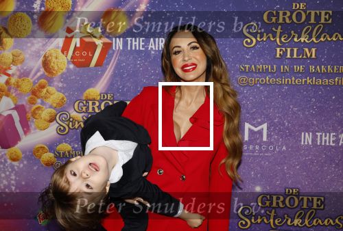 Amsterdam 19 oktober 2024
Premiere de grote Sinterklaasfilm in Tuschinski. tamara Elbaz met zoontje