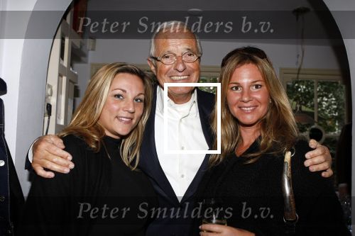 Amsterdam 8 november 2009
Presentatie boek Theo Heuft over zijn leven en Yab Yum. Theo met Danielle Vinje en ..
Peter Smulders bv