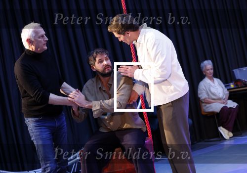 Amsterdam 15 oktober 2024
Presentatie murder on the nile met in de hoofdrollen  Stanley Burleson, Wilbert Gieske/Rick Engelkes, Anne de Blok, Doris Baaten, Sjoerd Spruijt, Jeske Van de Staak, Alexander Schuitema, Julia Lammerts, Lotte van der Made en Silyan el Kattabi.