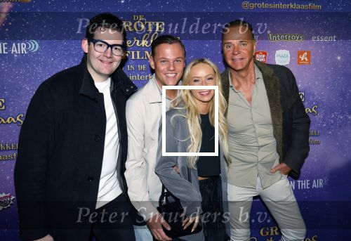 Amsterdam 19 oktober 2024
Premiere de grote Sinterklaasfilm in Tuschinski. Wino Omtzigt met dochter Jacky en vriendje