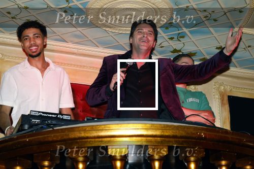 Amsterdam 19 oktober 2024
Presentatie van de nieuwe proffesionele muziek oortjes van Breggz in het pand waar voormalig Yab Yum zat . Xander de Buisonje is de founder van Breggz . Ze zijn in de USA uitgeroepen totm het beste produkt . Xander was er samen met zijn vrouw Sophie . Zoon Sem v Dijk en beste vriend draaiden er . Ook Erland Galjaard en Ronald Molendijk draaiden en set . Wendy v Dijk was ook aanwezig om naar haar mannen te kijken/luisteren.