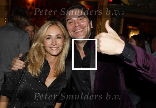 Amsterdam 19 oktober 2024
Presentatie van de nieuwe proffesionele muziek oortjes van Breggz in het pand waar voormalig Yab Yum zat . Xander de Buisonje is de founder van Breggz . Ze zijn in de USA uitgeroepen totm het beste produkt . Xander was er samen met zijn vrouw Sophie . Zoon Sem v Dijk en beste vriend draaiden er . Ook Erland Galjaard en Ronald Molendijk draaiden en set . Wendy v Dijk was ook aanwezig om naar haar mannen te kijken/luisteren.