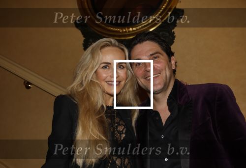 Amsterdam 19 oktober 2024
Presentatie van de nieuwe proffesionele muziek oortjes van Breggz in het pand waar voormalig Yab Yum zat . Xander de Buisonje is de founder van Breggz . Ze zijn in de USA uitgeroepen totm het beste produkt . Xander was er samen met zijn vrouw Sophie . Zoon Sem v Dijk en beste vriend draaiden er . Ook Erland Galjaard en Ronald Molendijk draaiden en set . Wendy v Dijk was ook aanwezig om naar haar mannen te kijken/luisteren.