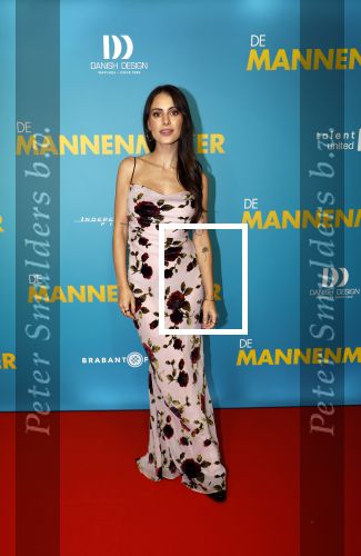 Amsterdam 14 oktober 2024
Premiere de Mannenmaker in Tuschinski met in de hoofdrollen oa Katja Schuurman Eva v d Wijdeven Leo Alkemade Georgina Verbaan Melissas Drost Huub Smit Yasmin Karssing en Rene Watzema . Yasmin Karssing kwam met haar vader