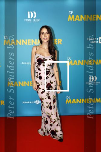 Amsterdam 14 oktober 2024
Premiere de Mannenmaker in Tuschinski met in de hoofdrollen oa Katja Schuurman Eva v d Wijdeven Leo Alkemade Georgina Verbaan Melissas Drost Huub Smit Yasmin Karssing en Rene Watzema . Yasmin Karssing kwam met haar vader