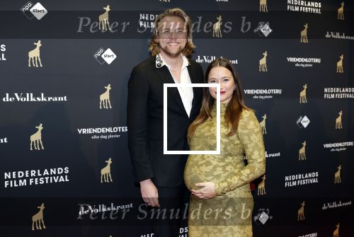 Utrecht 3 oktober 2025
Uitreiking gouden kalveren op het Nederlands film festival. Barbara Sloesen zwanger met partner Joost Hofman
