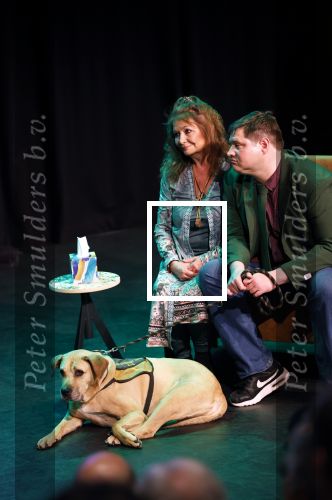 Apeldoorn 25 april 2025
Belinda Meuldijk krijgt lintje en wordt RIDDER in de orde van Oranje Nassau bij Orpheus . Ze kwam samen met haar zoon Yoshi en hun hond Noah.