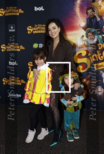 Utrecht 12 oktober 2025
Premiere de club van sinterklaas in kinepolis . Bibi Breijeman met kinderen
