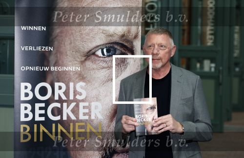 Amsterdam 8 oktober 2025
Boris Becker met zijn boek bij Eva Jinek in de foodhallen.