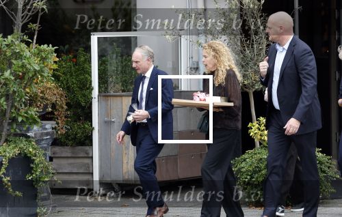 Amsterdam 11 oktober 2025
Dan Brown en zijn vriendin Judith Pietersen hadden event bij het concertgebouw en vertrokken naar hun hotel in het centrum van Amsterdam
