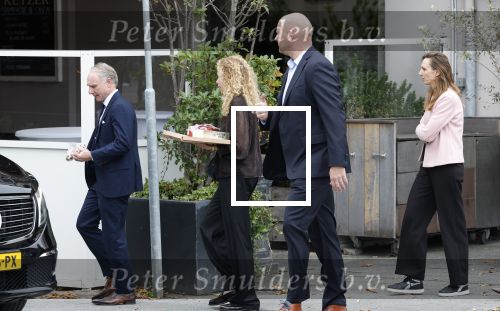 Amsterdam 11 oktober 2025
Dan Brown en zijn vriendin Judith Pietersen hadden event bij het concertgebouw en vertrokken naar hun hotel in het centrum van Amsterdam