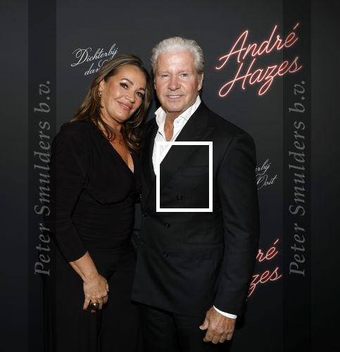 Rotterdam 1 oktober 2025
Premiere nieuwe theatershow Andre Hazes in het nieuwe Luxor. Dries Roelvink en zijn vrouw Honoria