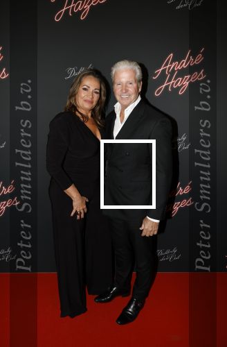 Rotterdam 1 oktober 2025
Premiere nieuwe theatershow Andre Hazes in het nieuwe Luxor. Dries Roelvink en zijn vrouw Honoria