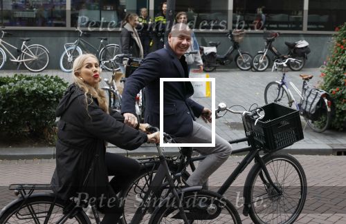 Rotterdam 12 oktober 2025
Eugene v Dun met zijn vrouw op de fiets in Rotterdam.