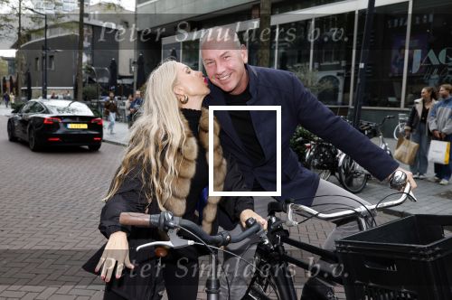 Rotterdam 12 oktober 2025
Eugene v Dun met zijn vrouw op de fiets in Rotterdam.