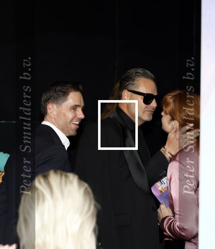 Rotterdam 12 oktober 2025
Premiere Hairspray in het oude Luxor in Rotterdam. Fred v Leer met een vriend