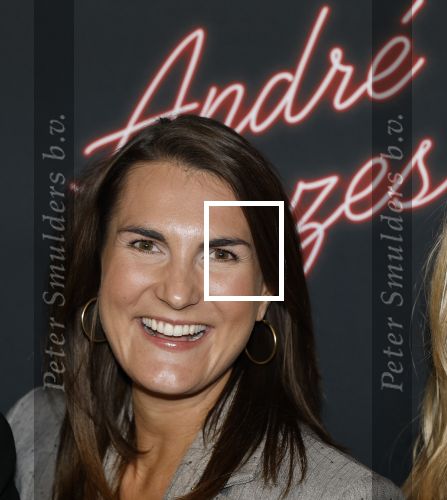 Rotterdam 1 oktober 2025
Premiere nieuwe theatershow Andre Hazes in het nieuwe Luxor. Iris v d Ende met collega\'s