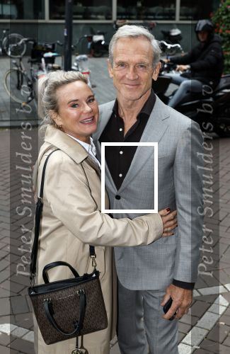 Rotterdam 12 oktober 2025
Premiere Hairspray in het oude Luxor in Rotterdam. Jaap Jongbloed kwam met zijn vrouw