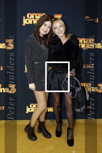 Amsterdam 6 oktober 2025
Premiere de Jongens 3 in Tuschinski. Emma Kok en Jade Kops kwam met hun moeders
