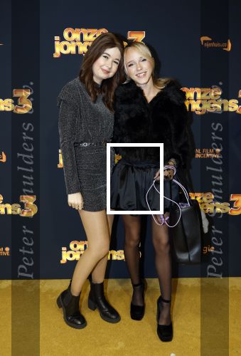 Amsterdam 6 oktober 2025
Premiere de Jongens 3 in Tuschinski. Emma Kok en Jade Kops kwam met hun moeders