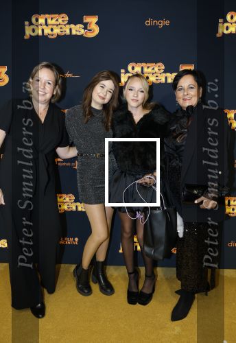 Amsterdam 6 oktober 2025
Premiere de Jongens 3 in Tuschinski. Emma Kok en Jade Kops kwam met hun moeders