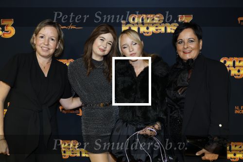 Amsterdam 6 oktober 2025
Premiere de Jongens 3 in Tuschinski. Emma Kok en Jade Kops kwam met hun moeders
