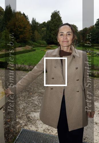 Doorn 5 oktober 2025
Cd presentatie van Anneke Gronloh . Jet de Nijs  krijgt foto uit handen Bart Peters
