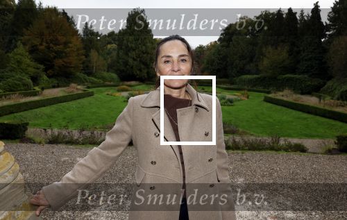 Doorn 5 oktober 2025
Cd presentatie van Anneke Gronloh . Jet de Nijs  krijgt foto uit handen Bart Peters