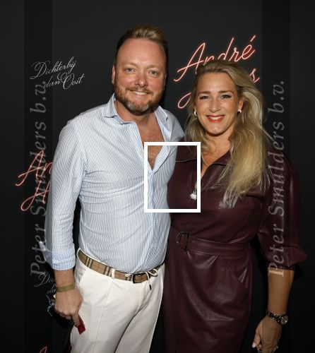 Rotterdam 1 oktober 2025
Premiere nieuwe theatershow Andre Hazes in het nieuwe Luxor. John Dirne met zijn vrouw