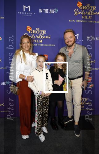Amsterdam 5 oktober 2025
Premiere sinterklaas film in Pathe Noord. John Dirne met gezin