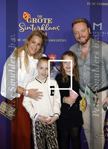 Amsterdam 5 oktober 2025
Premiere sinterklaas film in Pathe Noord. John Dirne met gezin