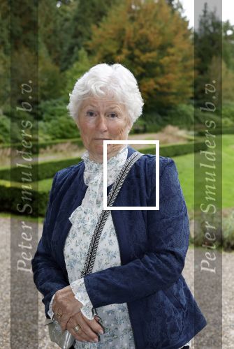 Doorn 5 oktober 2025
Cd presentatie van Anneke Gronloh . Joke Alberts krijgt eerste lp uit handen van Bart Peters