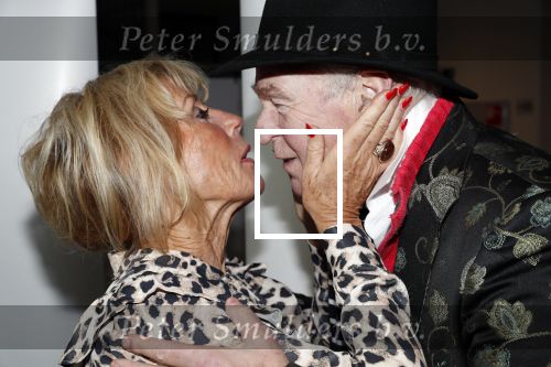 Schiedam 24 november 2019
Premiere show Gerard Cox in theater van Schiedam . Joke Bruijs en Peter faber
