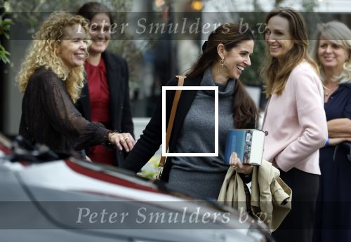 Amsterdam 11 oktober 2025
Dan Brown en zijn vriendin Judith Pietersen hadden event bij het concertgebouw en vertrokken naar hun hotel in het centrum van Amsterdam