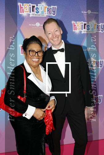 Rotterdam 12 oktober 2025
Premiere Hairspray in het oude Luxor in Rotterdam. Justine Pelmelay kwam met een vriend
