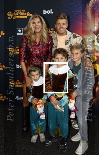 Utrecht 12 oktober 2025
Premiere de club van sinterklaas in kinepolis . Kim Kotter met Jaap Reesema en hun zoons