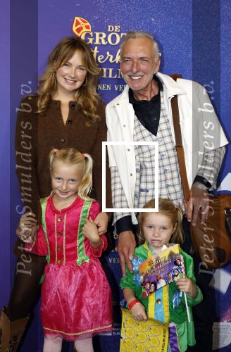 Amsterdam 5 oktober 2025
Premiere sinterklaas film in Pathe Noord. martien Meiland kwam met dochter Maxime Meiland en haar dochters