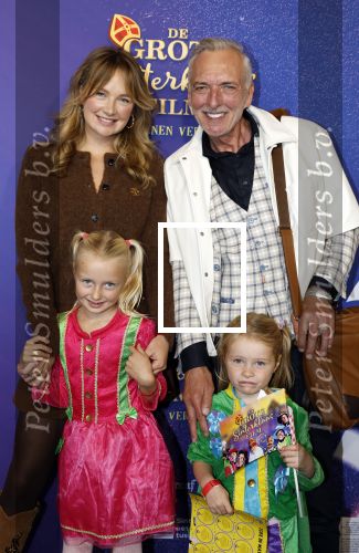 Amsterdam 5 oktober 2025
Premiere sinterklaas film in Pathe Noord. martien Meiland kwam met dochter Maxime Meiland en haar dochters