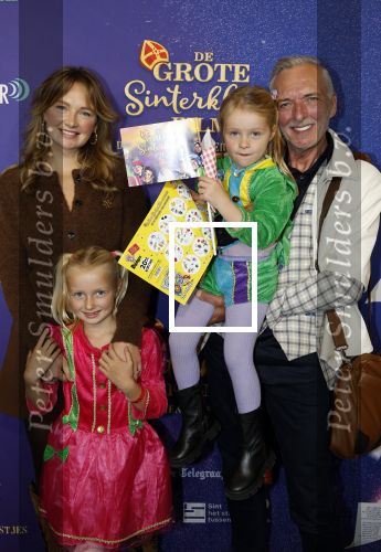 Amsterdam 5 oktober 2025
Premiere sinterklaas film in Pathe Noord. martien Meiland kwam met dochter Maxime Meiland en haar dochters