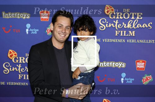 Amsterdam 5 oktober 2025
Premiere sinterklaas film in Pathe Noord. Maurits Hazeleger met zoon