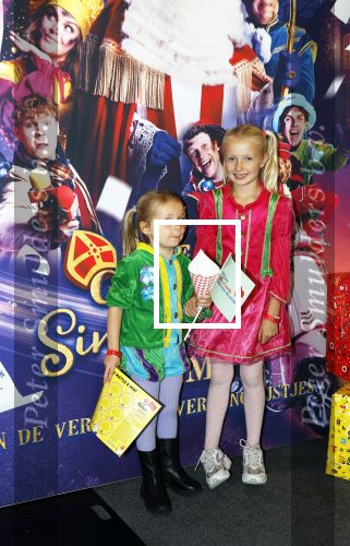 Amsterdam 5 oktober 2025
Premiere sinterklaas film in Pathe Noord. maxime Meiland dochters