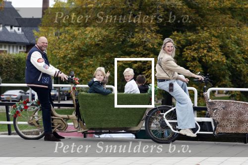 Amsterdam 11 oktober 2025
Menno Kohler met vrouw en kinderen in bakfiets