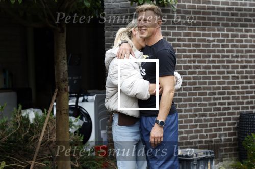 Ouderkerk aan de Amstel 7 oktober 2025
Nicolette Kluijver en partner Milan Zolak  hebben samen een nieuw huis gekocht op een prachtige locatie . Ze gaan het hele huis van boven tot beneden verbouwen .