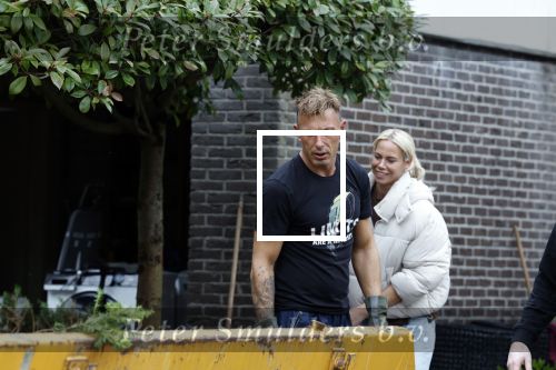 Ouderkerk aan de Amstel 7 oktober 2025
Nicolette Kluijver en partner Milan Zolak  hebben samen een nieuw huis gekocht op een prachtige locatie . Ze gaan het hele huis van boven tot beneden verbouwen .