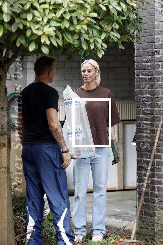 Ouderkerk aan de Amstel 7 oktober 2025
Nicolette Kluijver en partner Milan Zolak  hebben samen een nieuw huis gekocht op een prachtige locatie . Ze gaan het hele huis van boven tot beneden verbouwen .