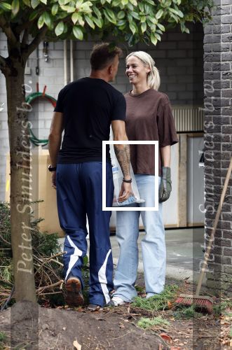 Ouderkerk aan de Amstel 7 oktober 2025
Nicolette Kluijver en partner Milan Zolak  hebben samen een nieuw huis gekocht op een prachtige locatie . Ze gaan het hele huis van boven tot beneden verbouwen .
