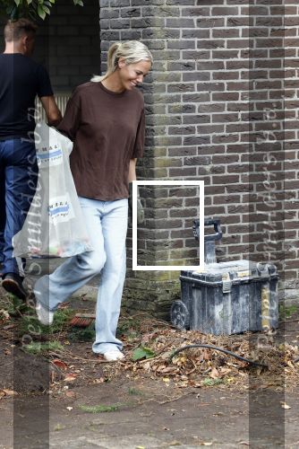 Ouderkerk aan de Amstel 7 oktober 2025
Nicolette Kluijver en partner Milan Zolak  hebben samen een nieuw huis gekocht op een prachtige locatie . Ze gaan het hele huis van boven tot beneden verbouwen .