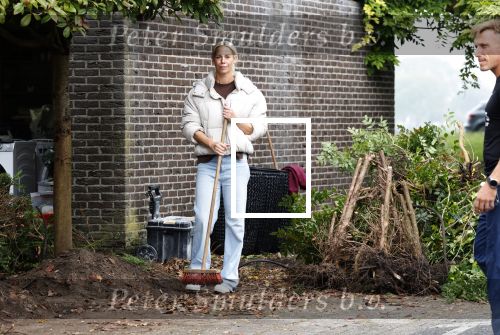 Ouderkerk aan de Amstel 7 oktober 2025
Nicolette Kluijver en partner Milan Zolak  hebben samen een nieuw huis gekocht op een prachtige locatie . Ze gaan het hele huis van boven tot beneden verbouwen .