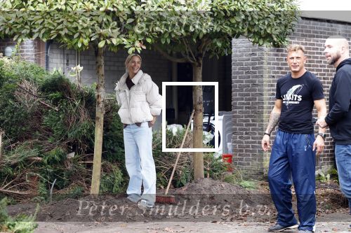 Ouderkerk aan de Amstel 7 oktober 2025
Nicolette Kluijver en partner Milan Zolak  hebben samen een nieuw huis gekocht op een prachtige locatie . Ze gaan het hele huis van boven tot beneden verbouwen .